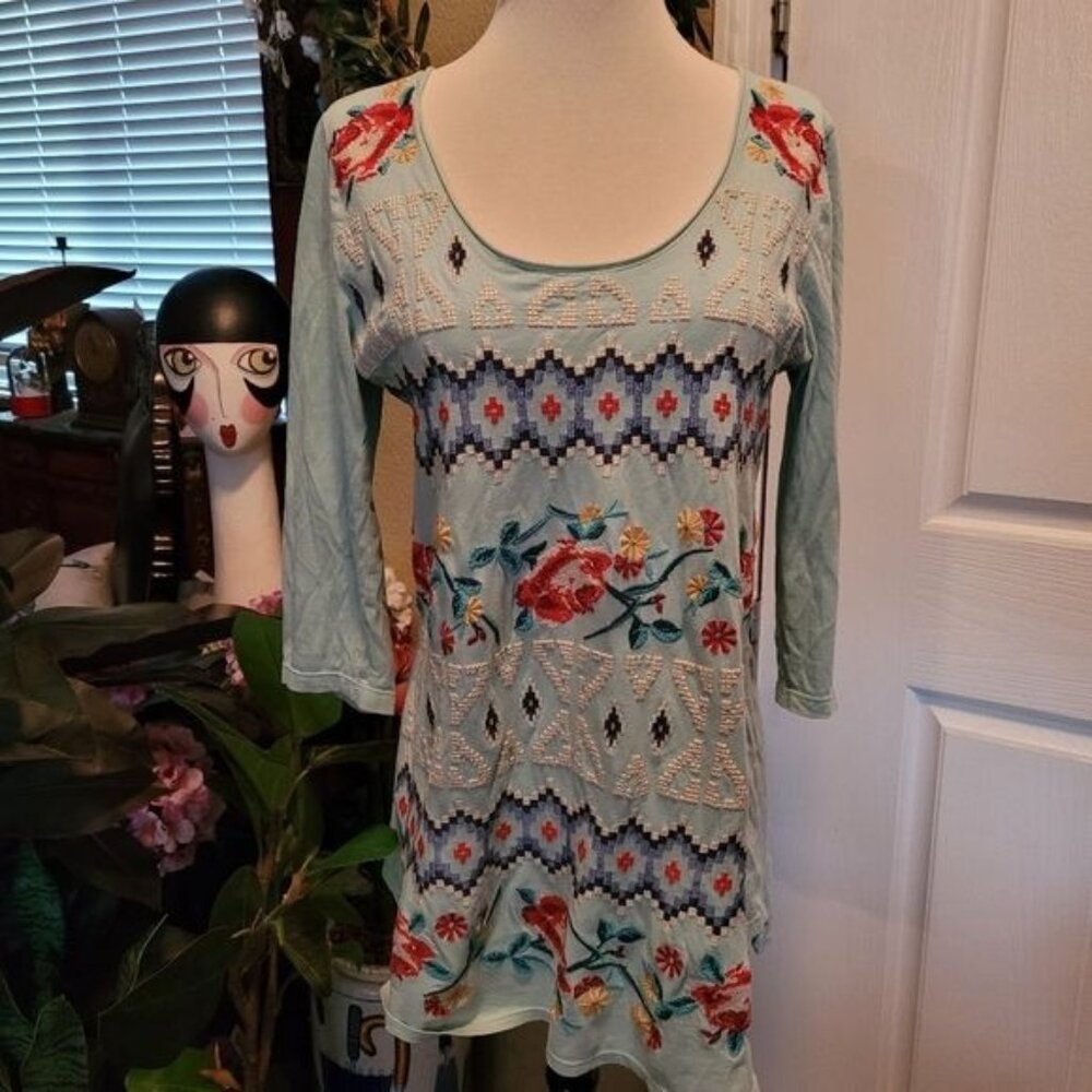 Johnny Was Tunic Top Embroidered Blue Small Floral Red FLAW